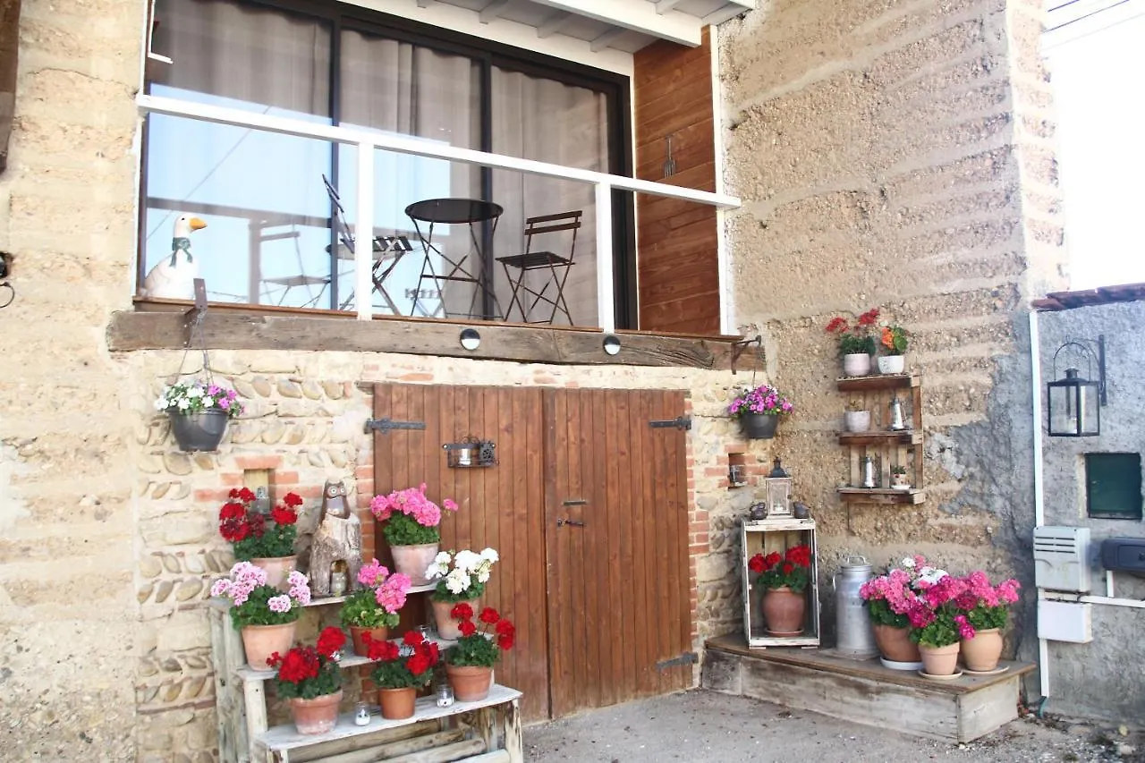 Le Grenier Apartment Savas-Mepin
