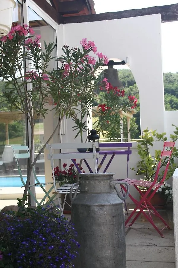 Le Grenier Apartment Savas-Mepin France