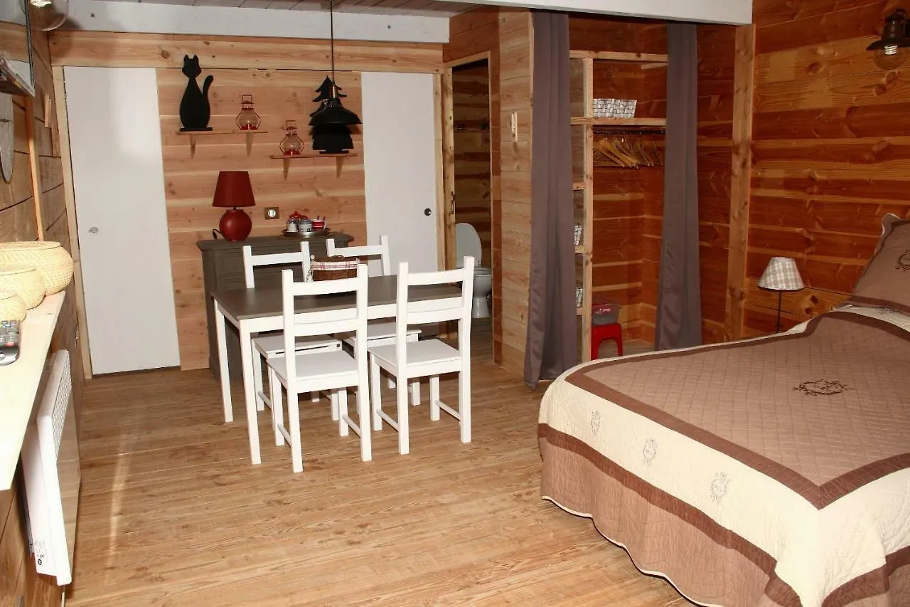 Le Grenier Apartment Savas-Mepin France