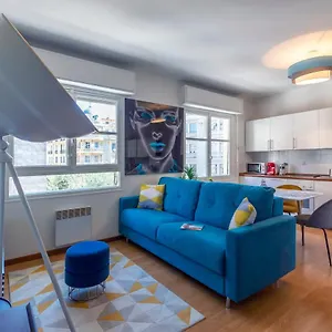 https://charmant-appartement-a-2-pas-de-la-plage.fr-provencehotel.com